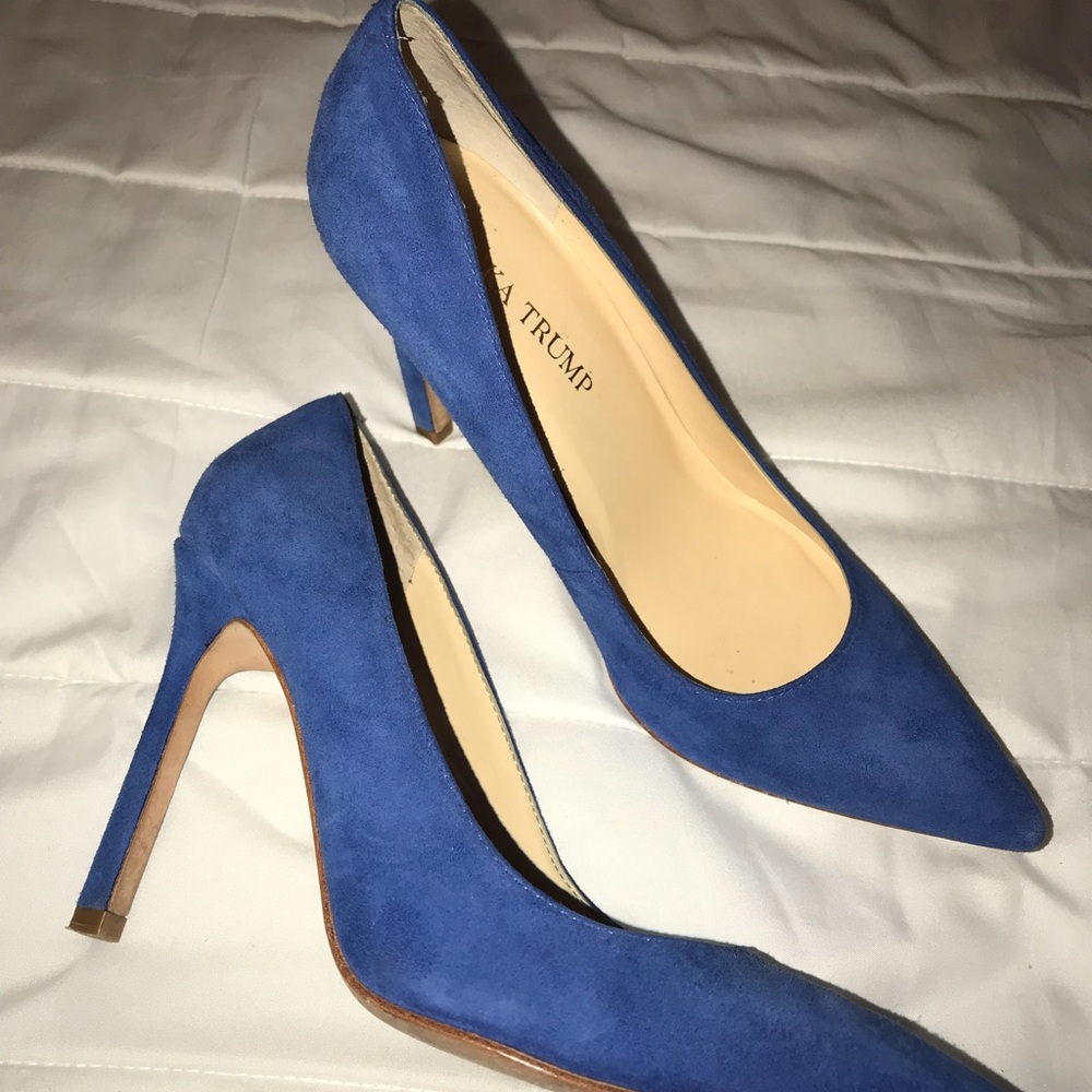Ivanka Trump blue suede pumps